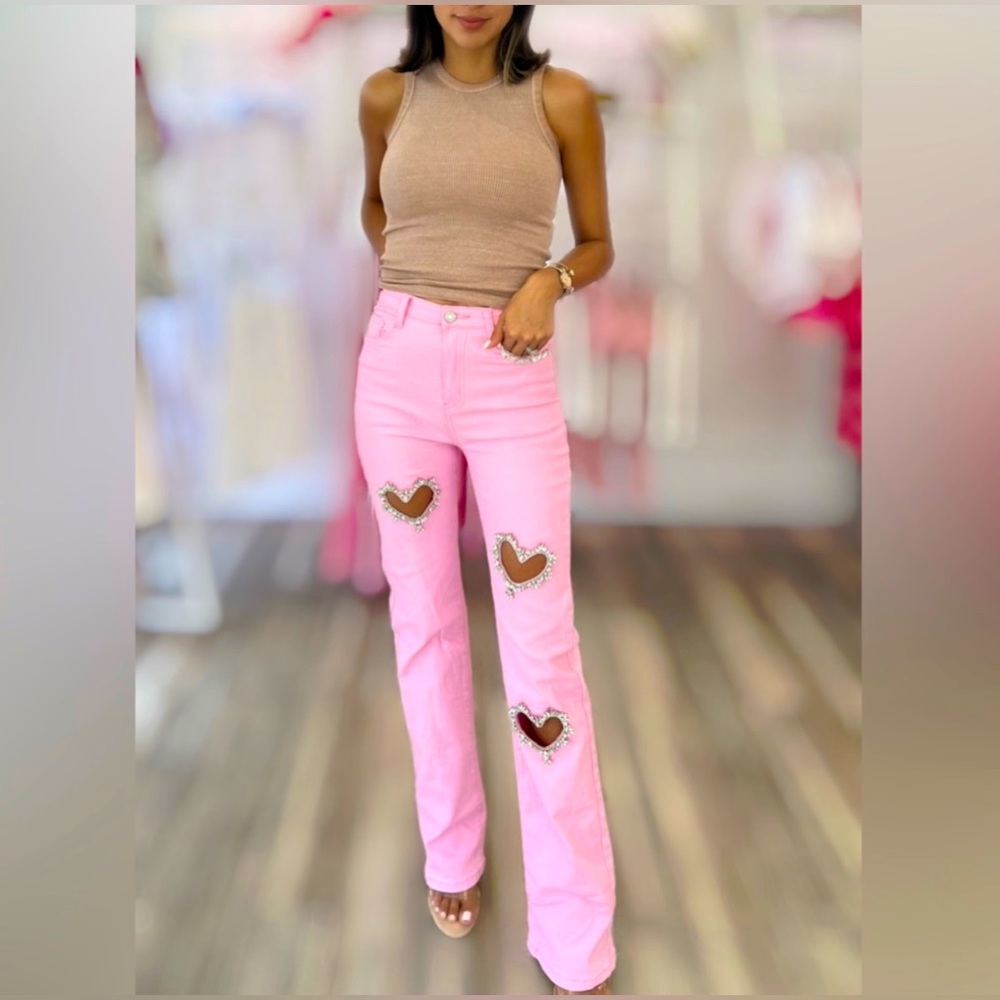 NWT 🆕 #82 Jeweled Hearts Jeans in PINK Size: 25